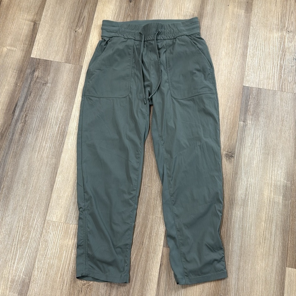 lululemon athletica Grayish Green Ankle Cropped Pants - Picture 2 of 12